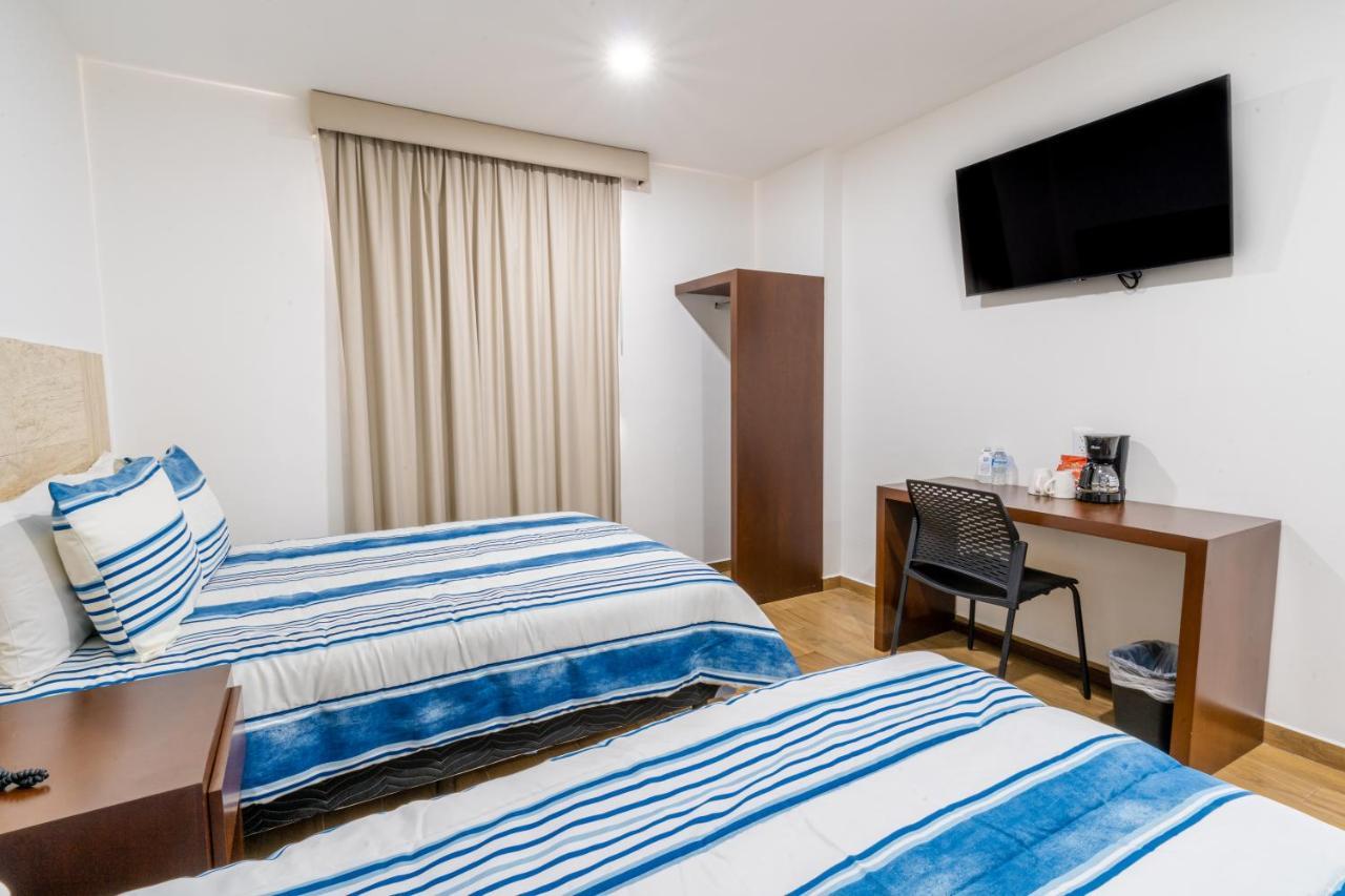 Hotel Pacific Blue Масатлан Екстериор снимка